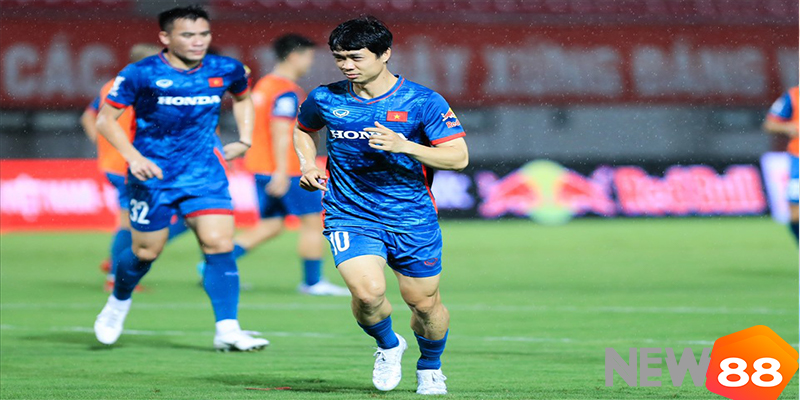 Công Phượng ghi bàn trong trận giao hữu